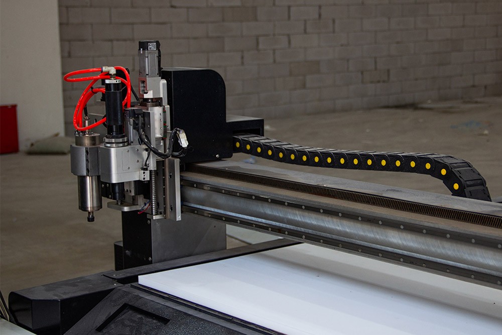 Multi-Axis CNC Vibration Engraving Equipment